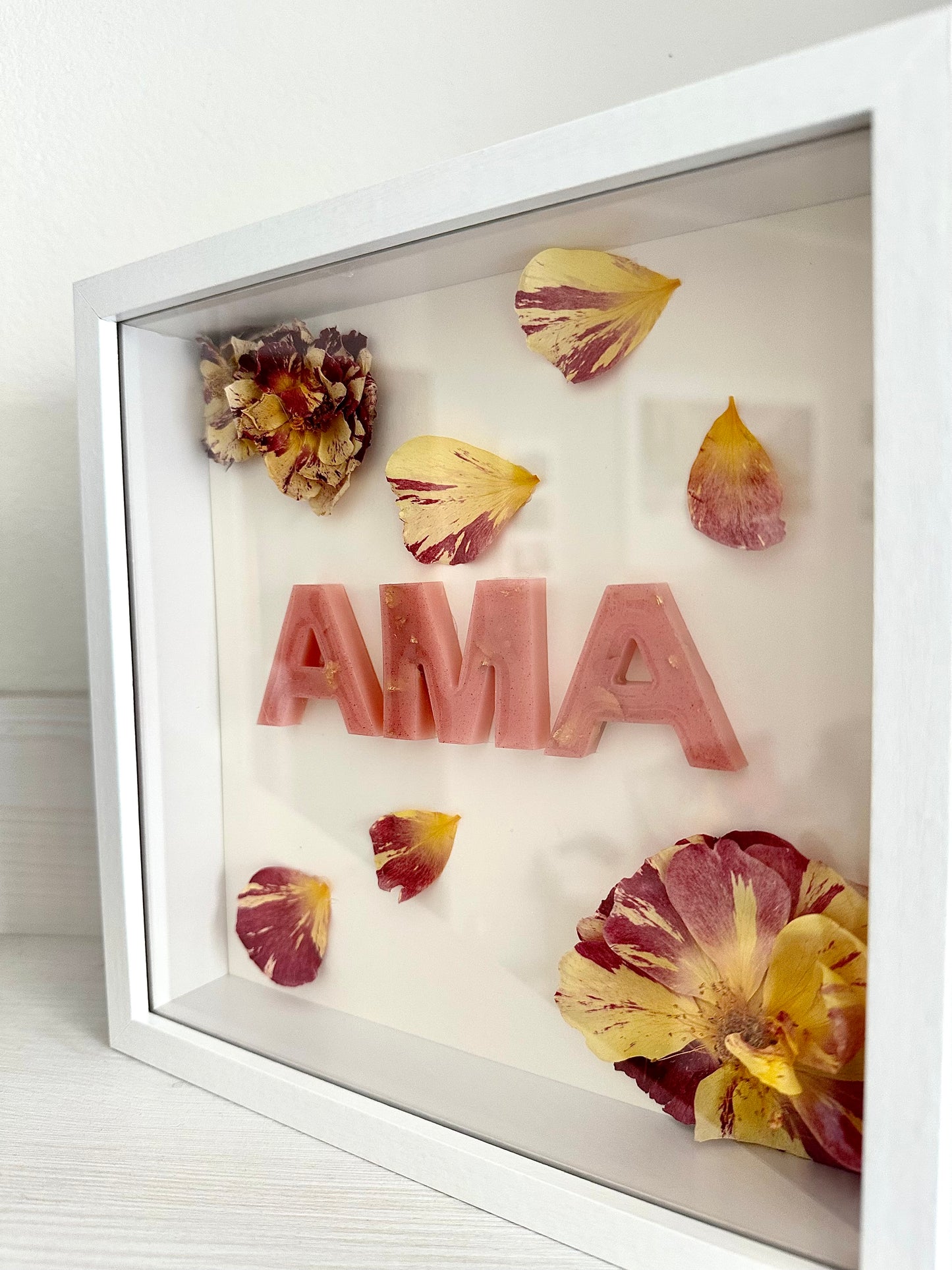 Quadro con scritta in resina