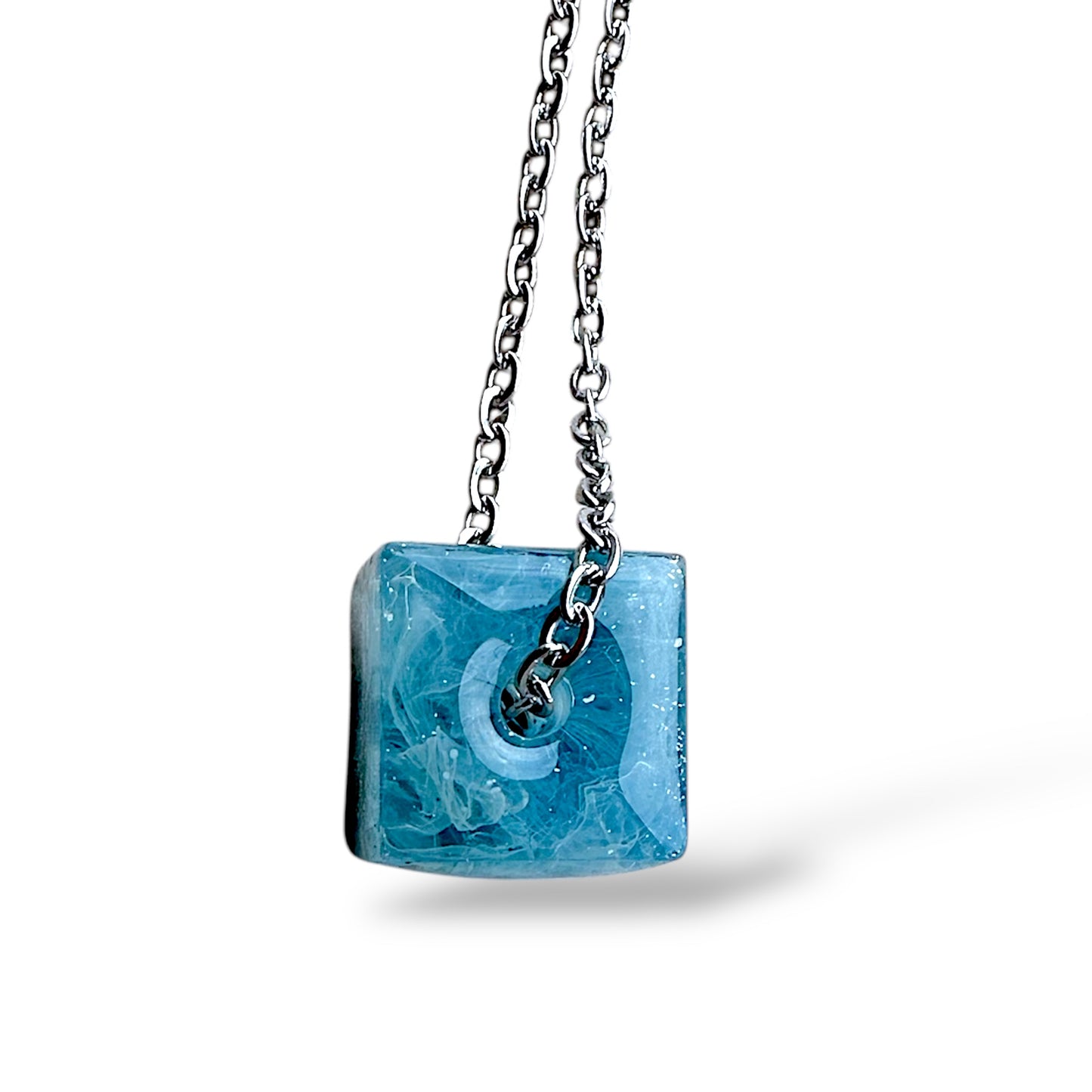 Collana cubo